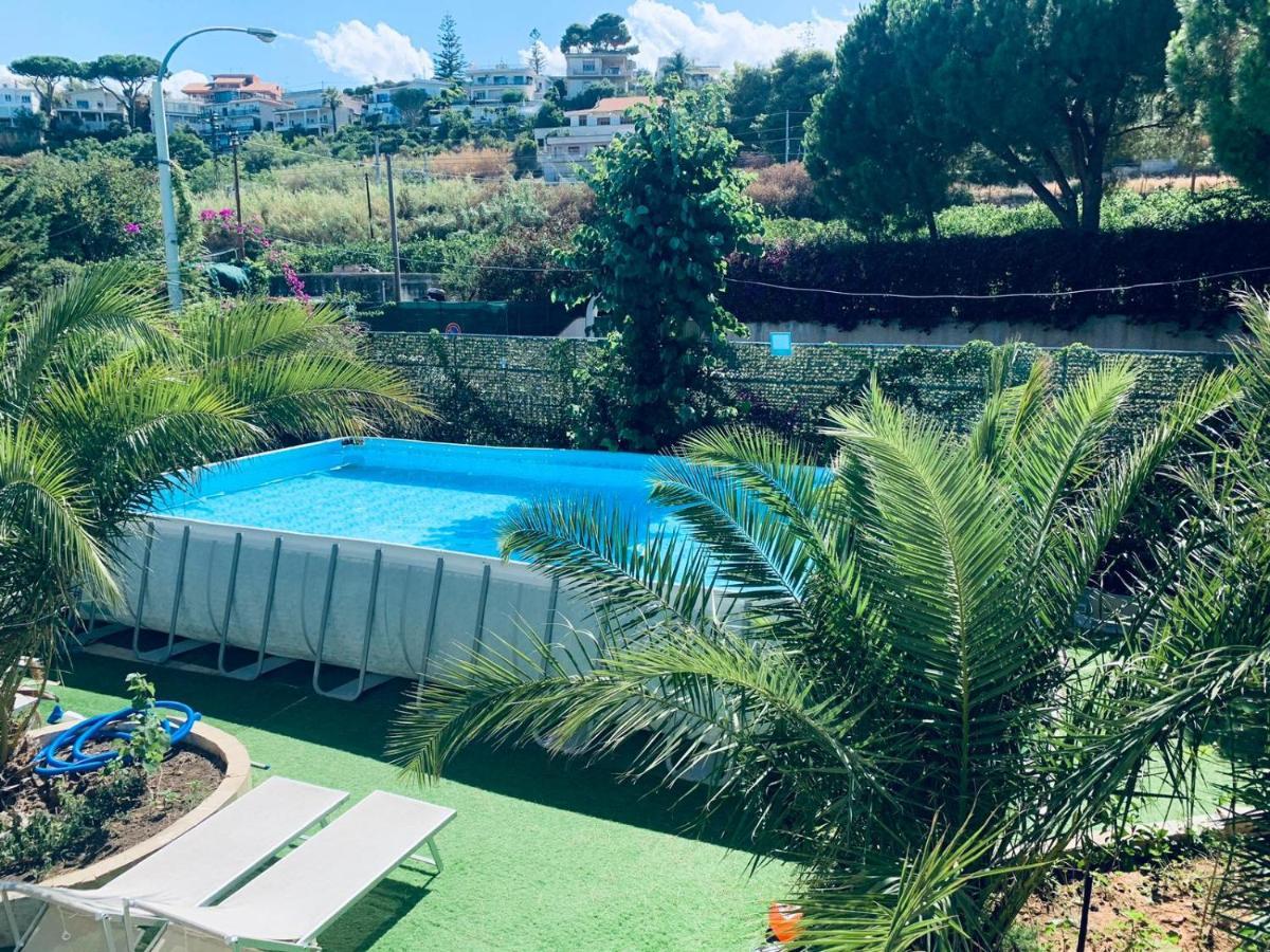 Appartamento 8 Pax In Villa Francesca Sicily Sul Mare 卡斯特尔达恰 外观 照片