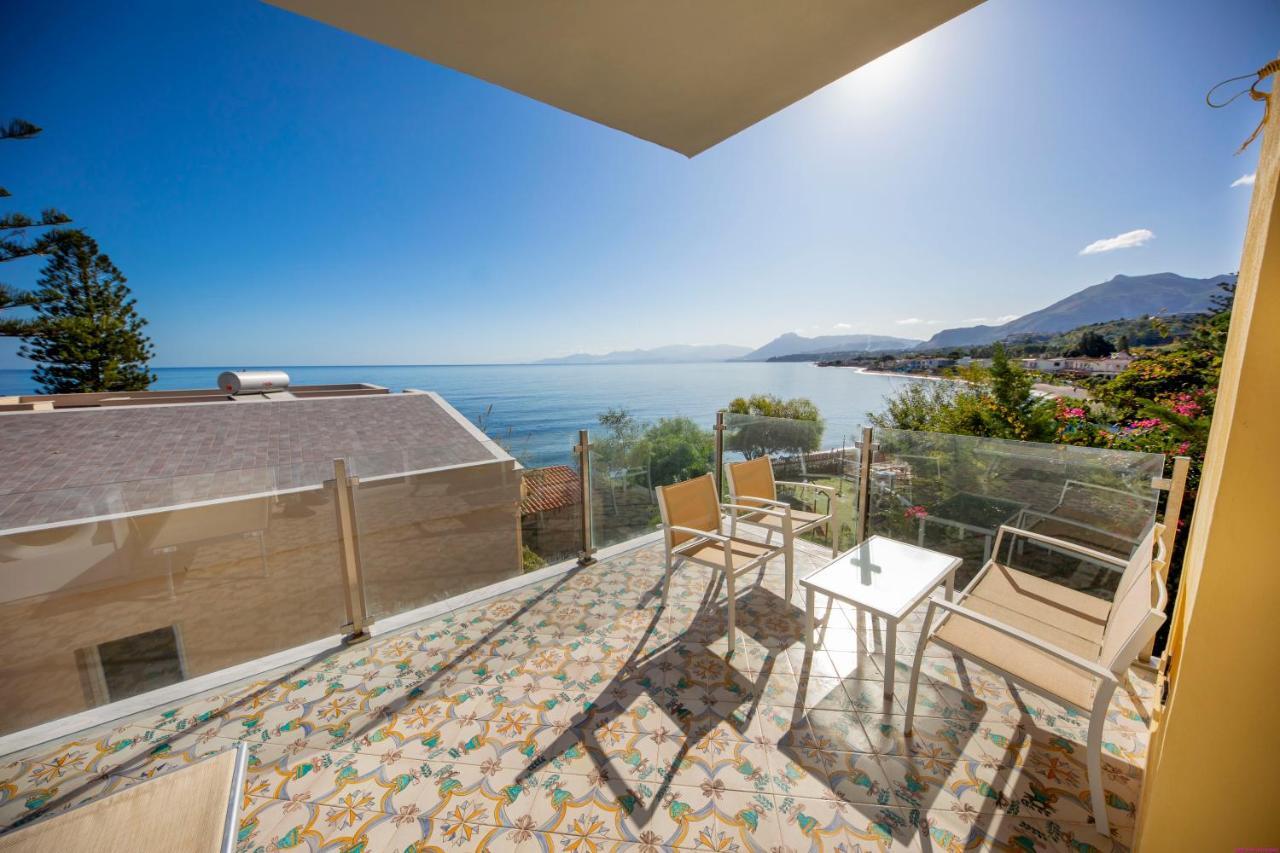 Appartamento 8 Pax In Villa Francesca Sicily Sul Mare 卡斯特尔达恰 外观 照片
