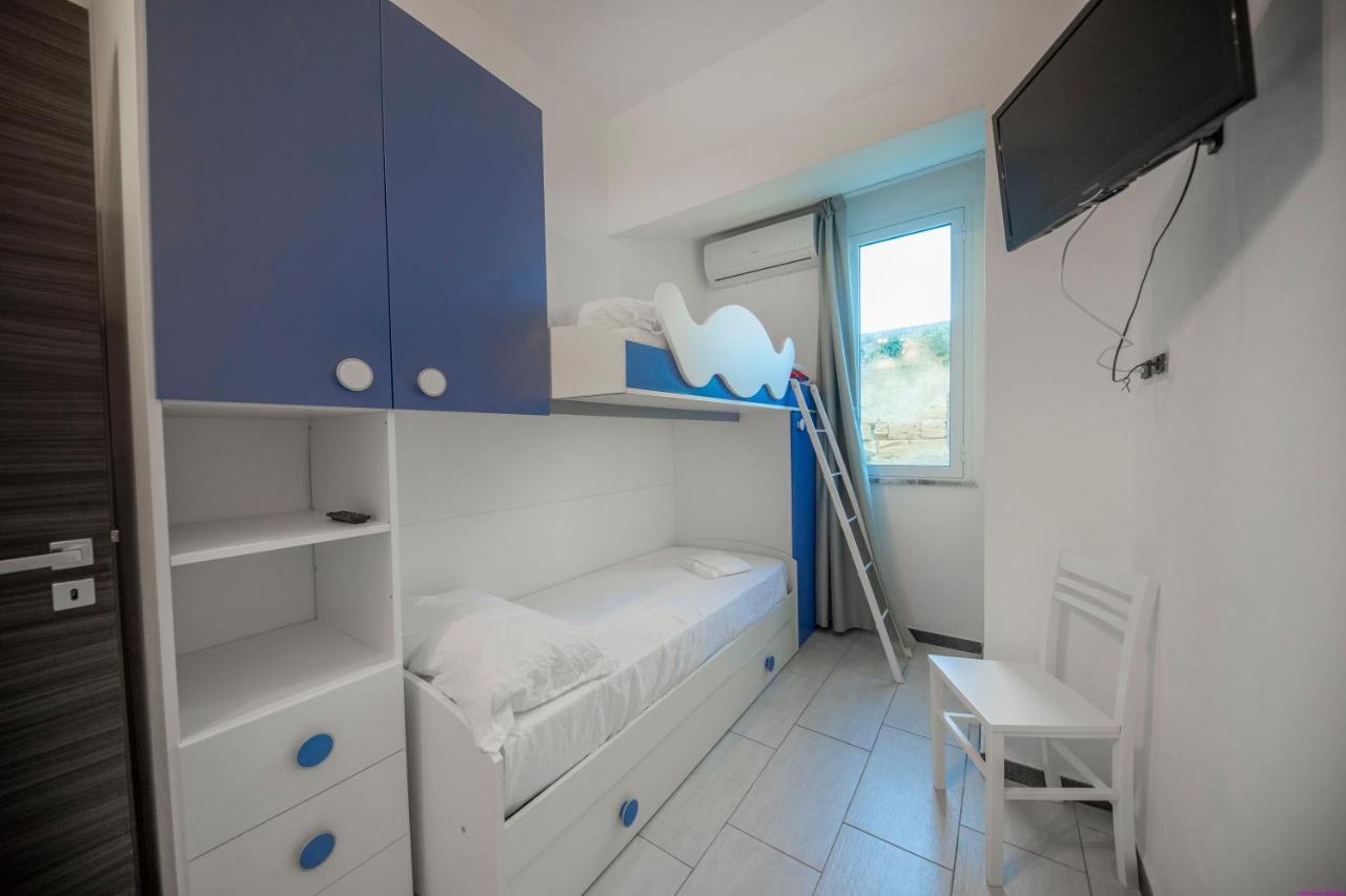 Appartamento 8 Pax In Villa Francesca Sicily Sul Mare 卡斯特尔达恰 外观 照片