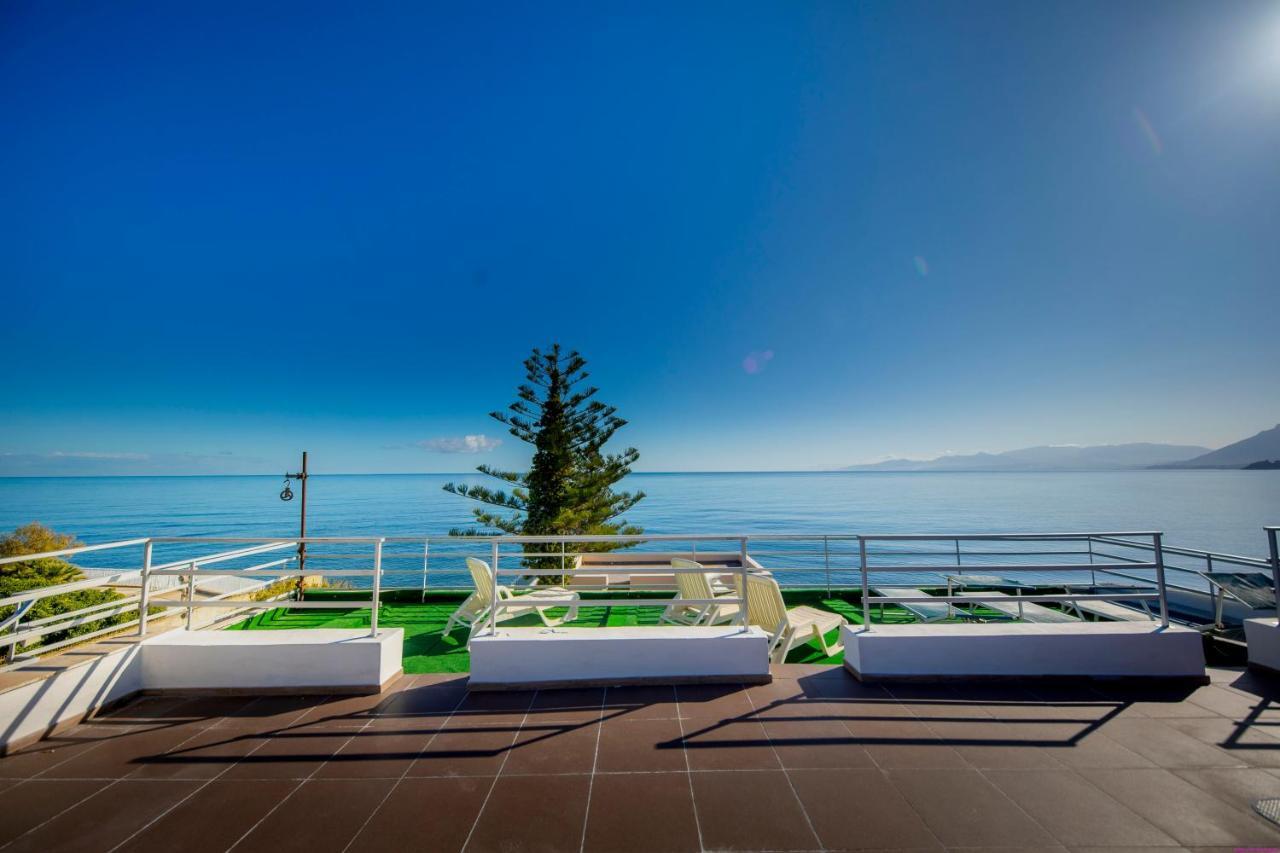 Appartamento 8 Pax In Villa Francesca Sicily Sul Mare 卡斯特尔达恰 外观 照片