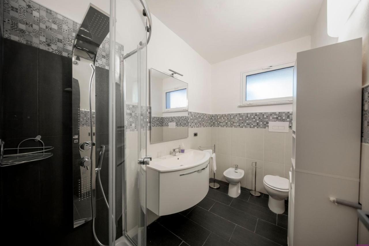Appartamento 8 Pax In Villa Francesca Sicily Sul Mare 卡斯特尔达恰 外观 照片